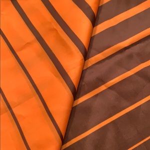 Beautiful brown/orange scarf